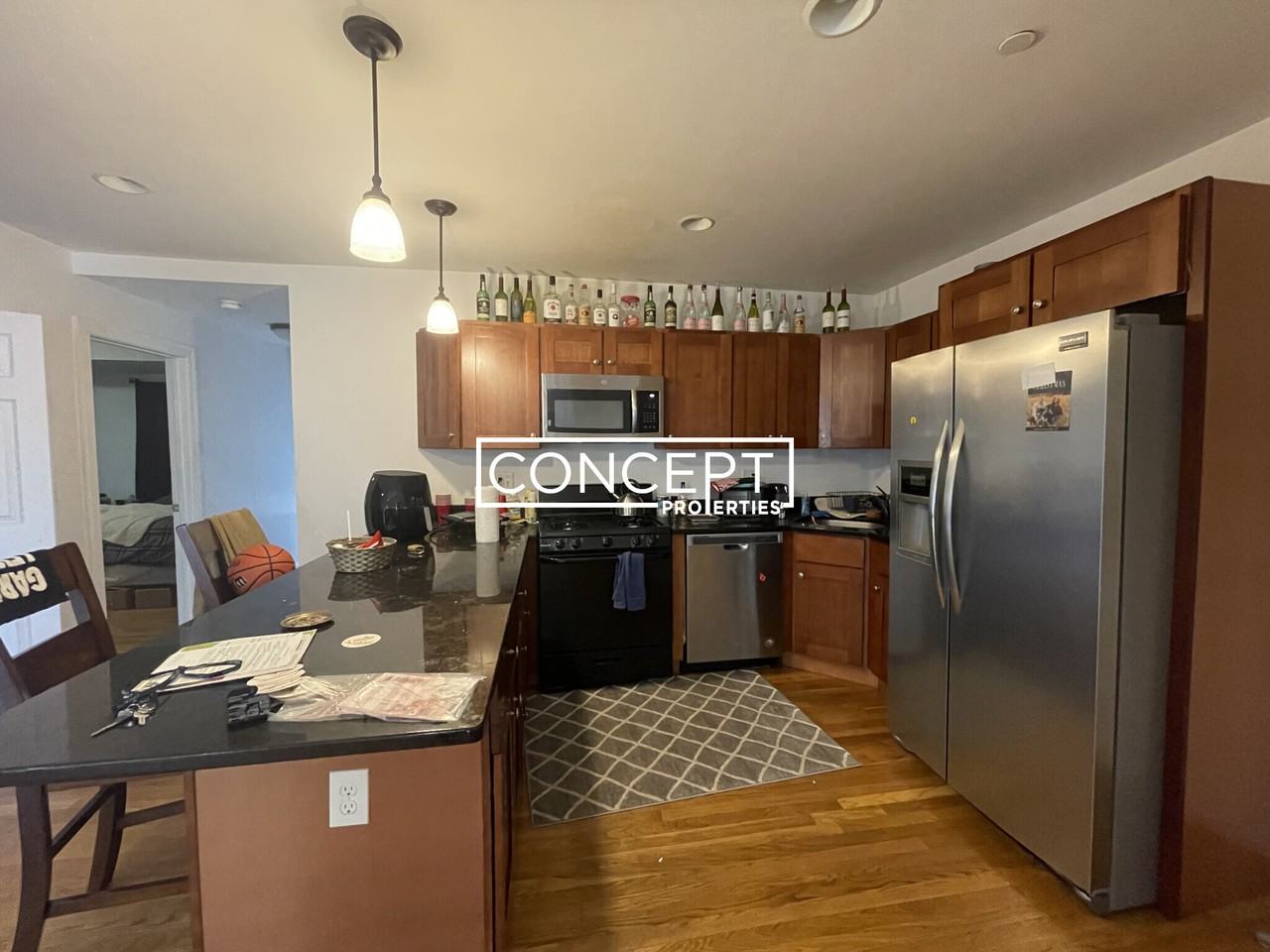 61 Circuit St - Photo 6 of 13