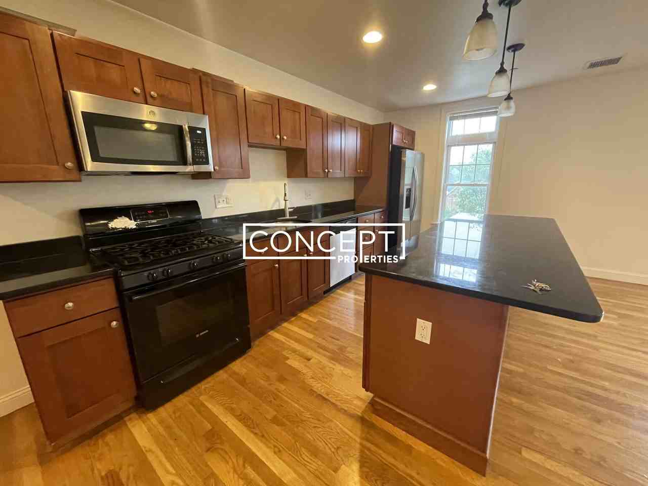 59 Circuit St - Photo 5 of 29