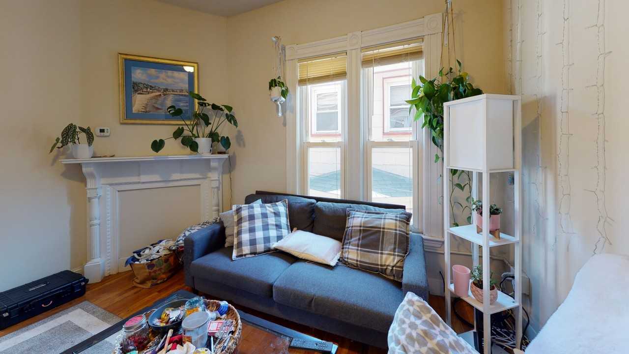 30 Falcon St #2 - Photo 2 of 10