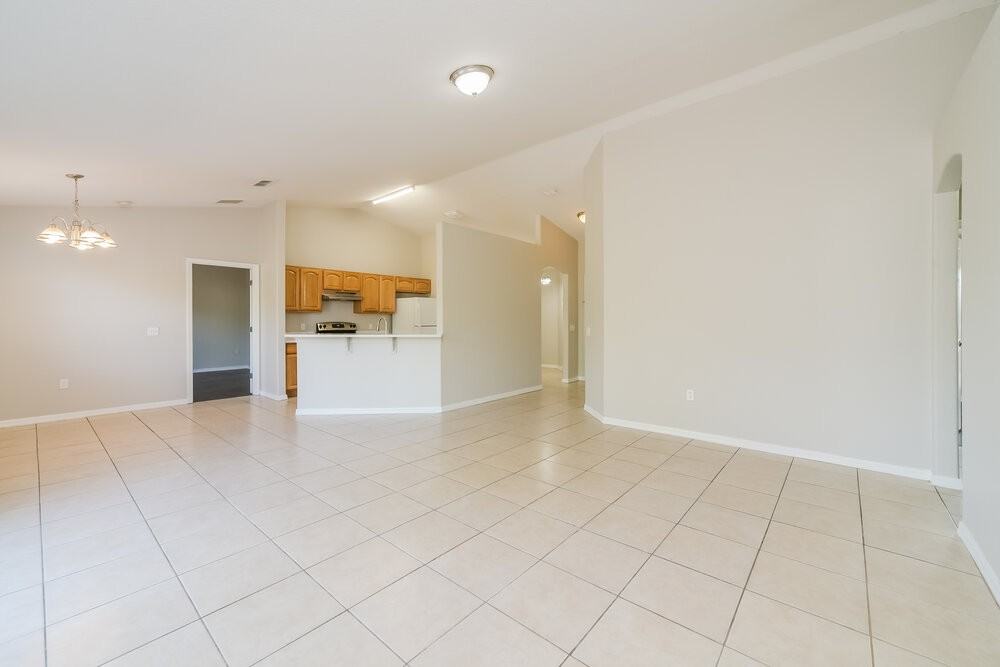 1236 Apopka Ln - Photo 4 of 21