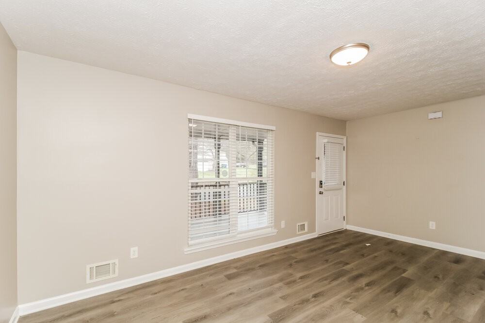 6492 Meadow Lark Dr - Photo 5 of 20