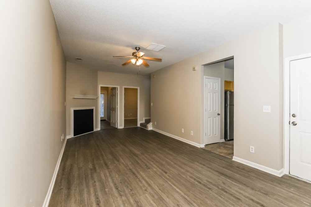 2249 Crossrail Dr - Photo 4 of 17