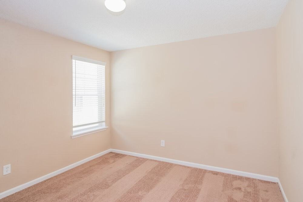 6177 Casterbridge Rd - Photo 7 of 11