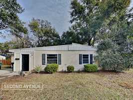 featured image of 3645 Peach Dr