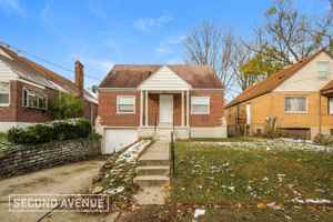 featured image of 1136 S Lynnebrook Dr