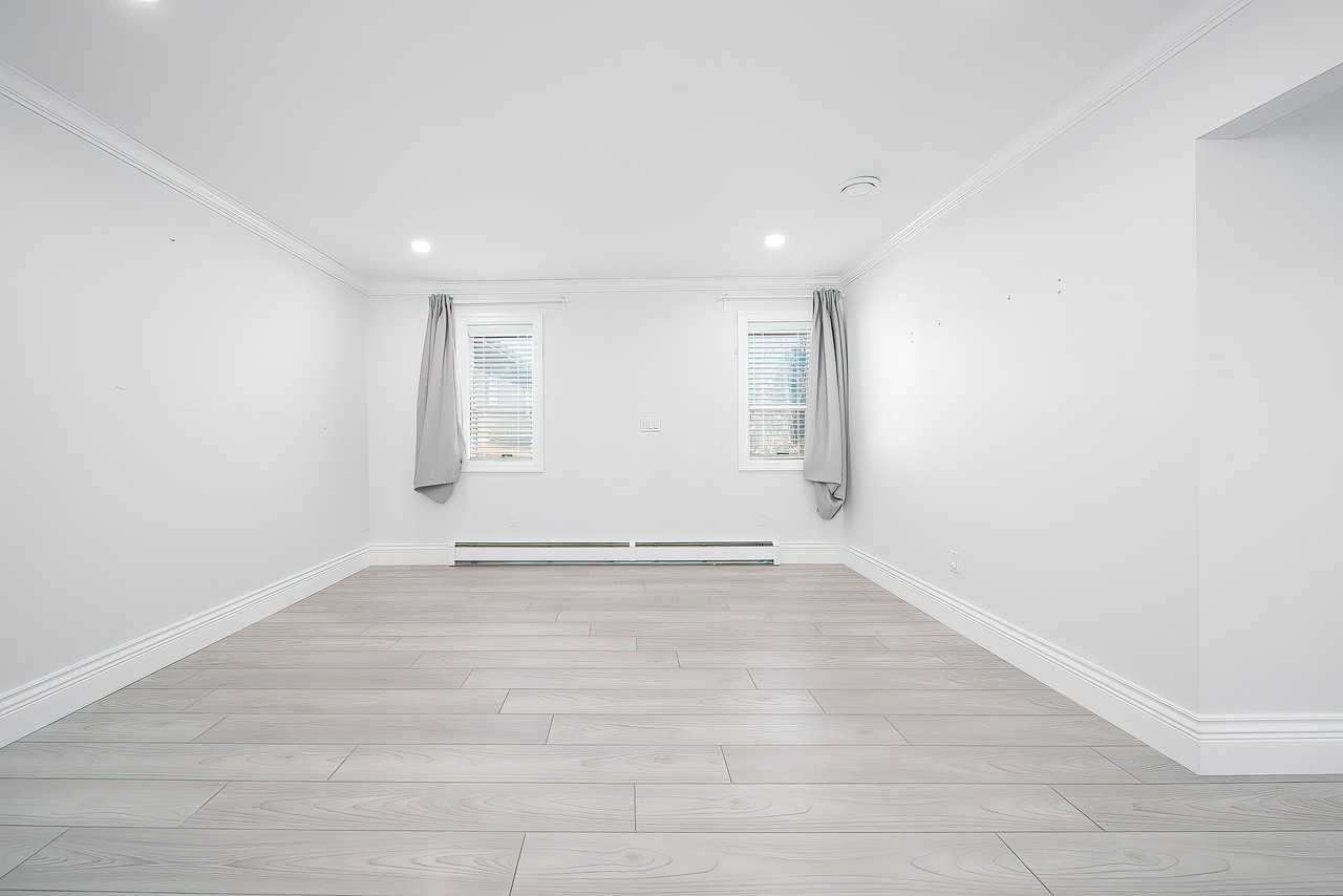 7756 Goodlad Street - Photo 7 of 26