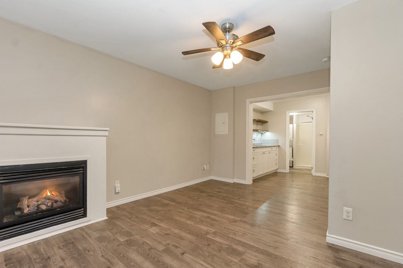 150 Berczy St, Barrie, ON L4M 3R4, Canada - Photo 7 of 27