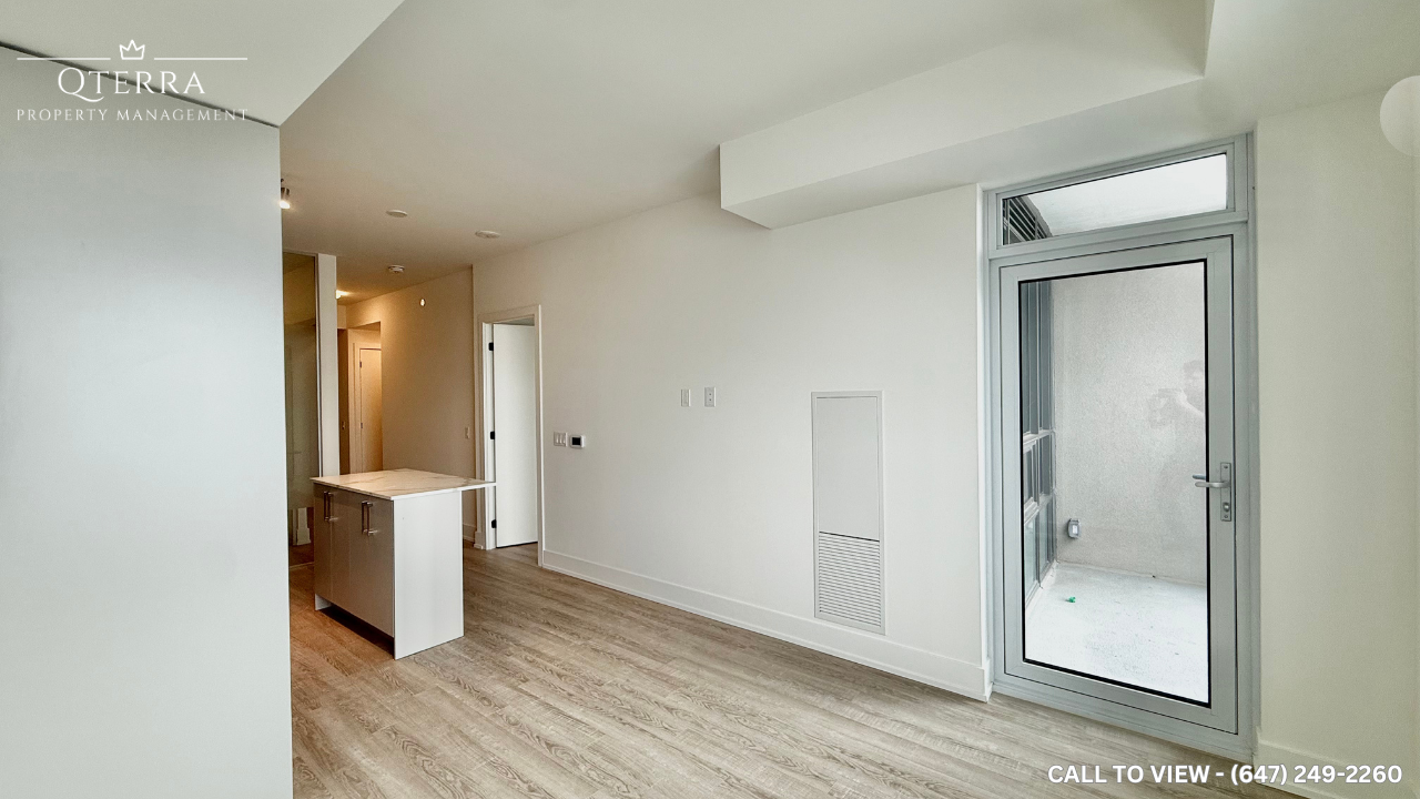 2075 King Rd - Photo 3 of 10