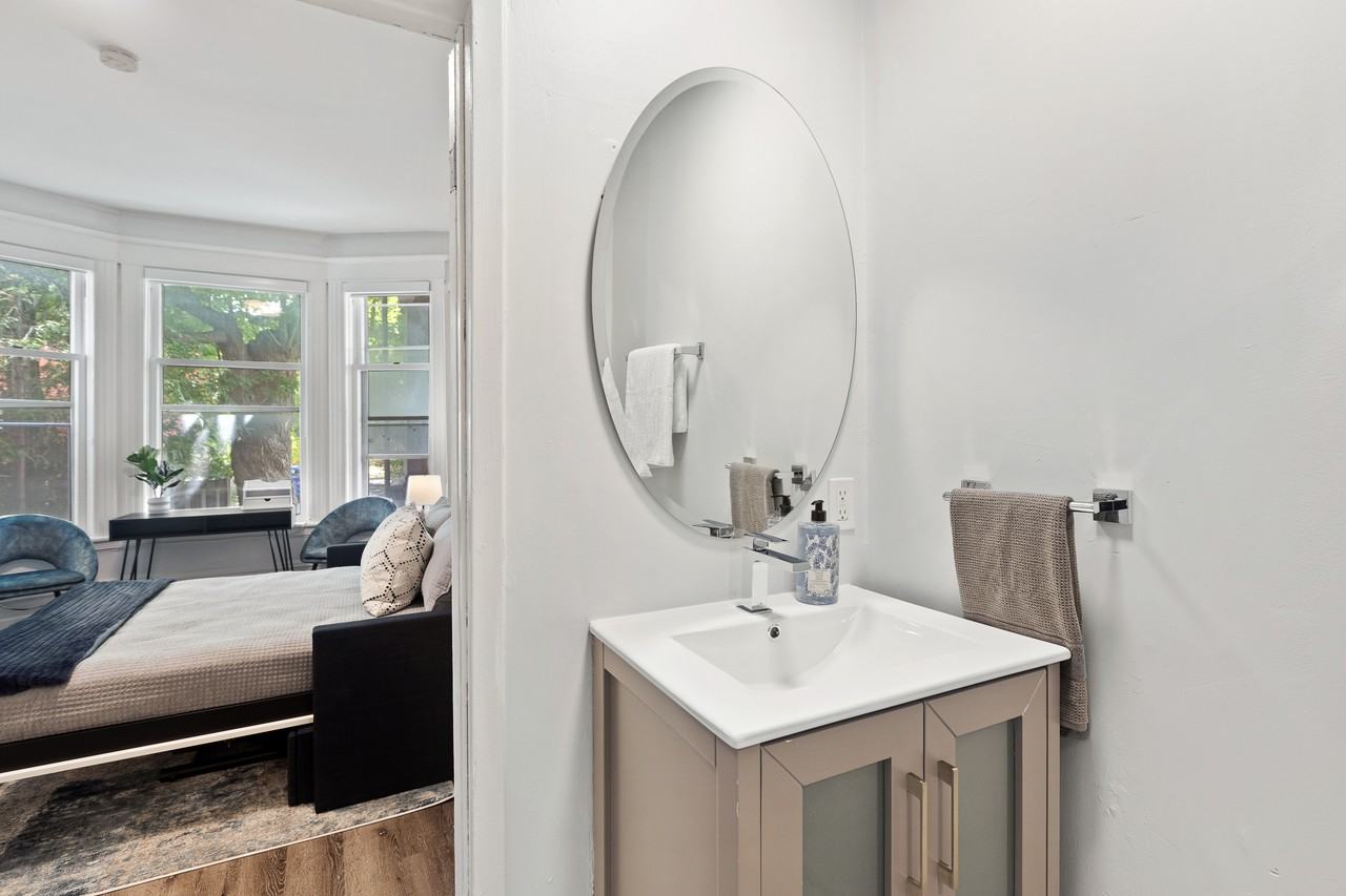 360 Friel - Photo 7 of 50