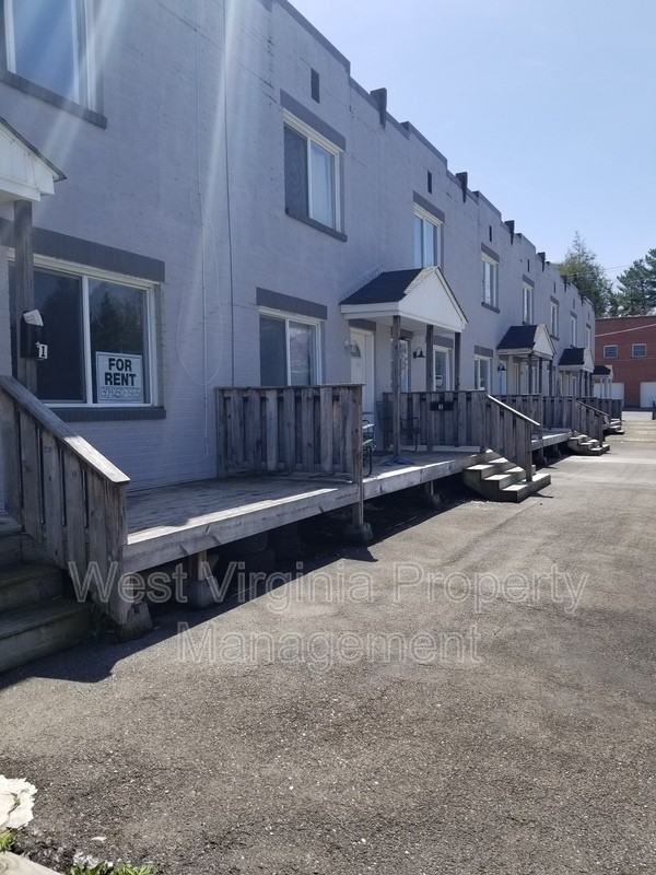 200 Lewis St #4 - Photo 7 of 16