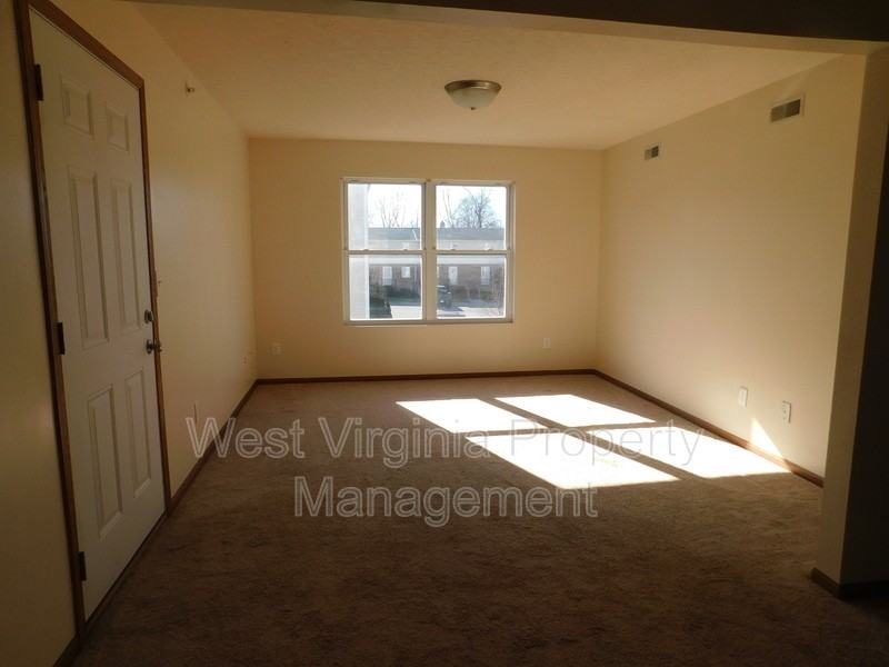 210 Cardinal Way #75 - Photo 5 of 21