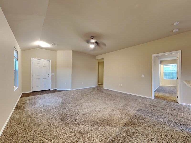 13108 Bridgewater Ct - Photo 2 of 20
