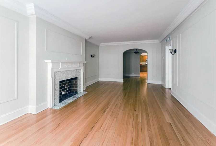 N Dewitt Pl & E Chestnut St - Photo 2 of 11