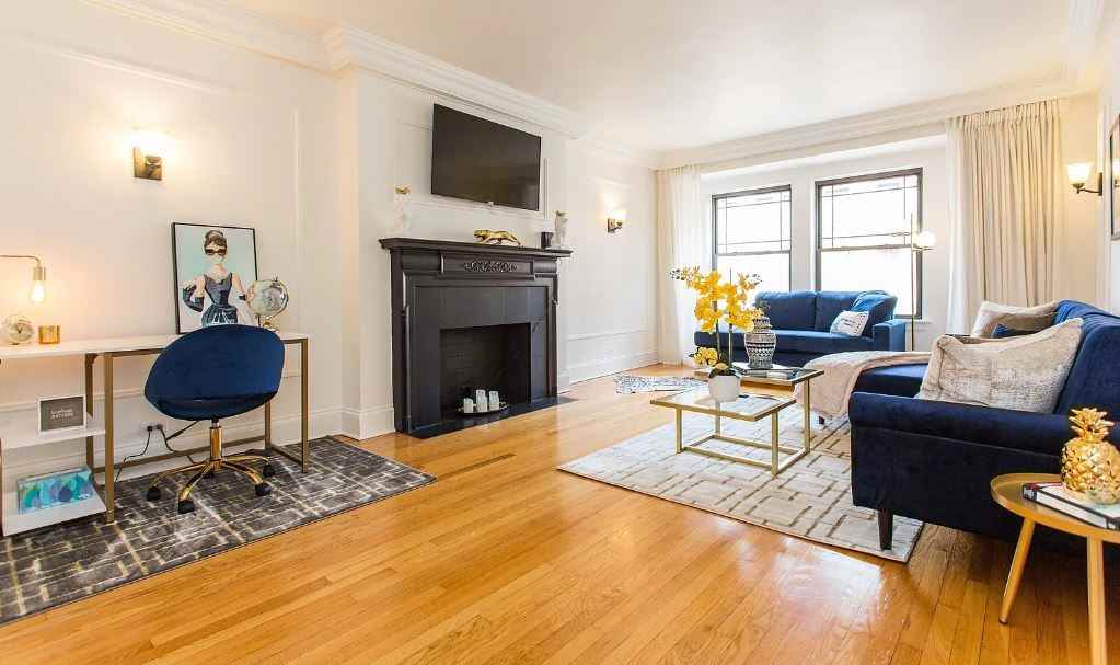 N Dewitt Pl & E Chestnut St - Photo 3 of 11