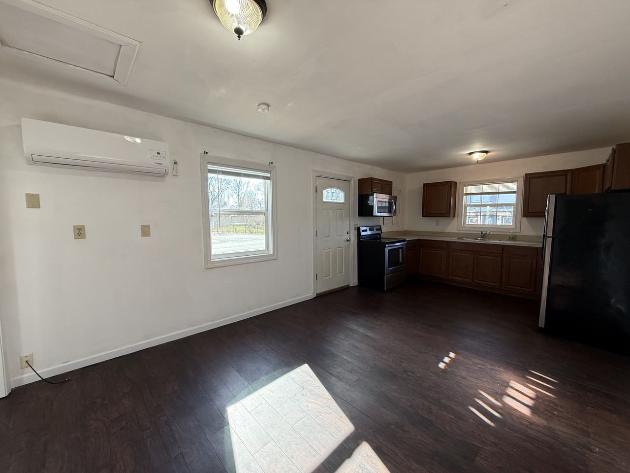 201 North Irving Avenue #B - Photo 5 of 11