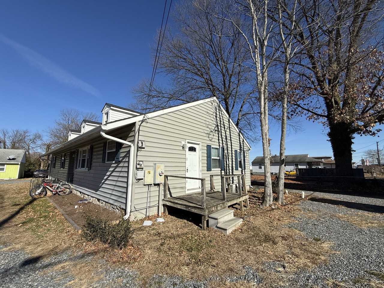 201 North Irving Avenue #B - Photo 2 of 11