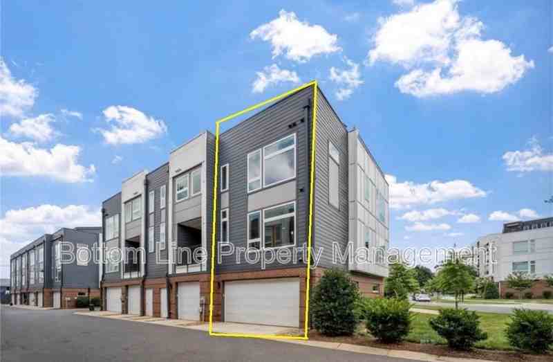 118 W Poindexter Dr #118