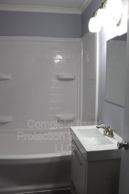 3424 Iowa St - Photo 7 of 14