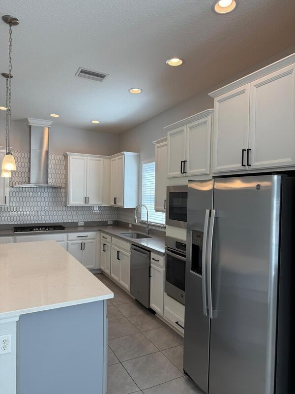 164 Dalton Cir - Photo 4 of 33