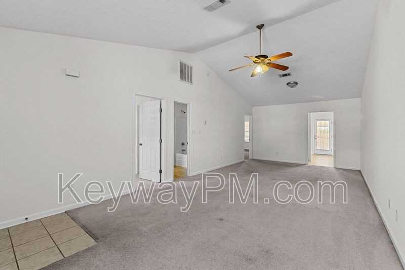 301 Brock Ln - Photo 4 of 13