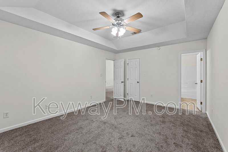 301 Brock Ln - Photo 7 of 13