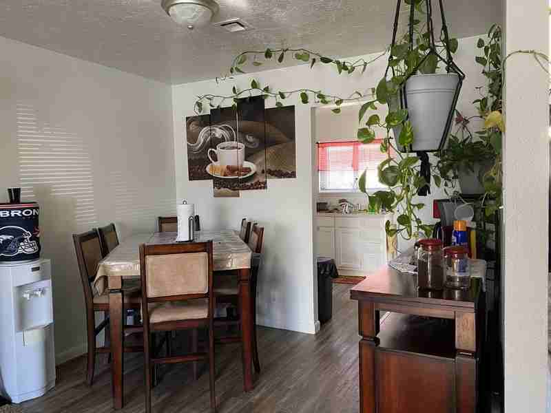 3708 Boulder St - Photo 4 of 10