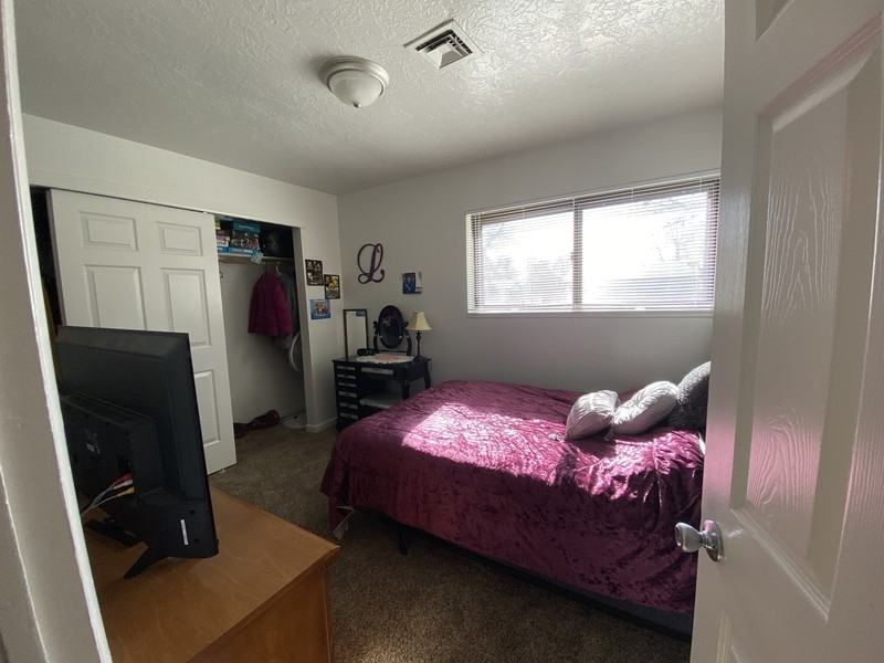 3708 Boulder St - Photo 7 of 10