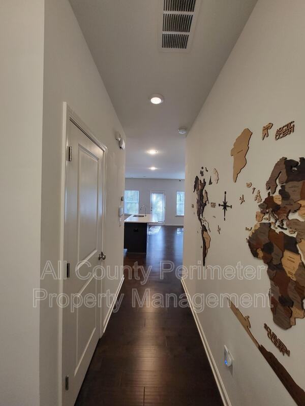 5163 Madeline Pl - Photo 2 of 18