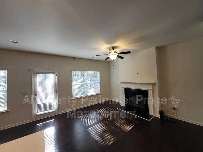 5163 Madeline Pl - Photo 4 of 18