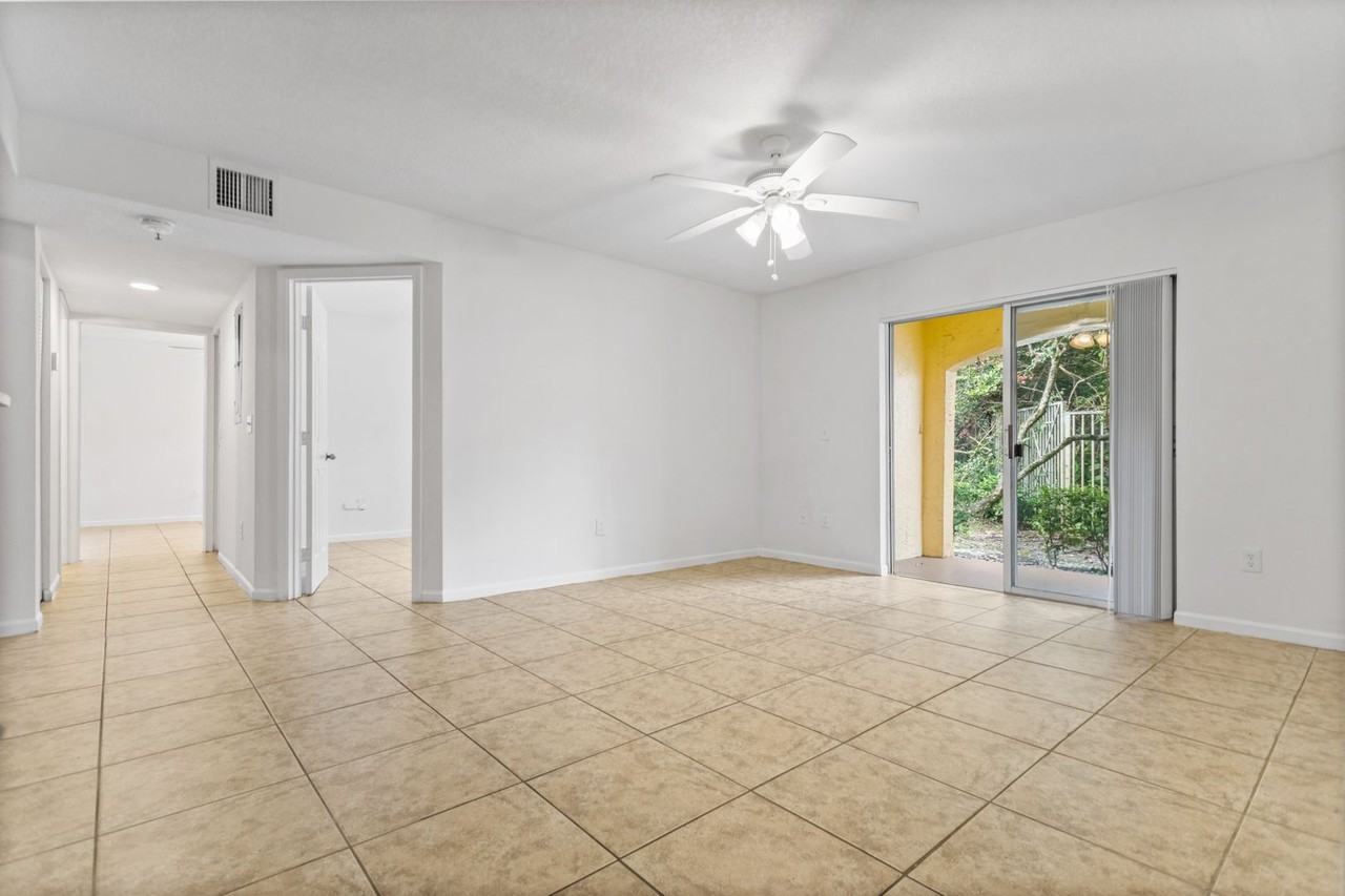 Club Caribe - Photo 2 of 15