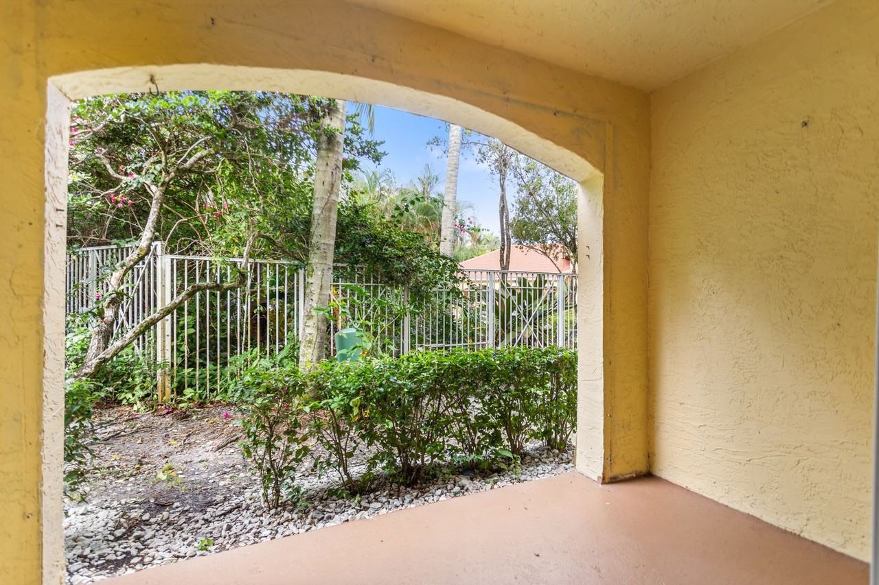 Club Caribe - Photo 3 of 15