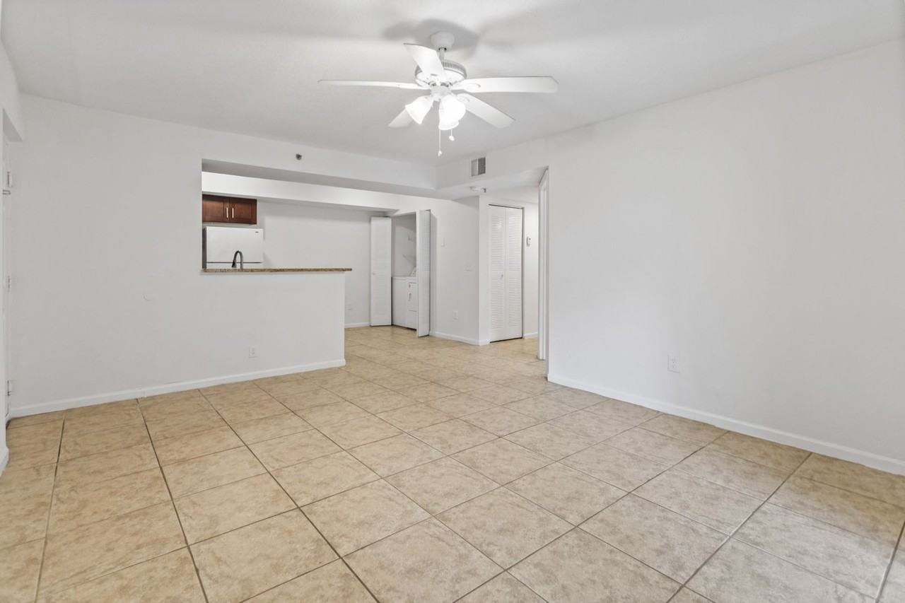 Club Caribe - Photo 6 of 15