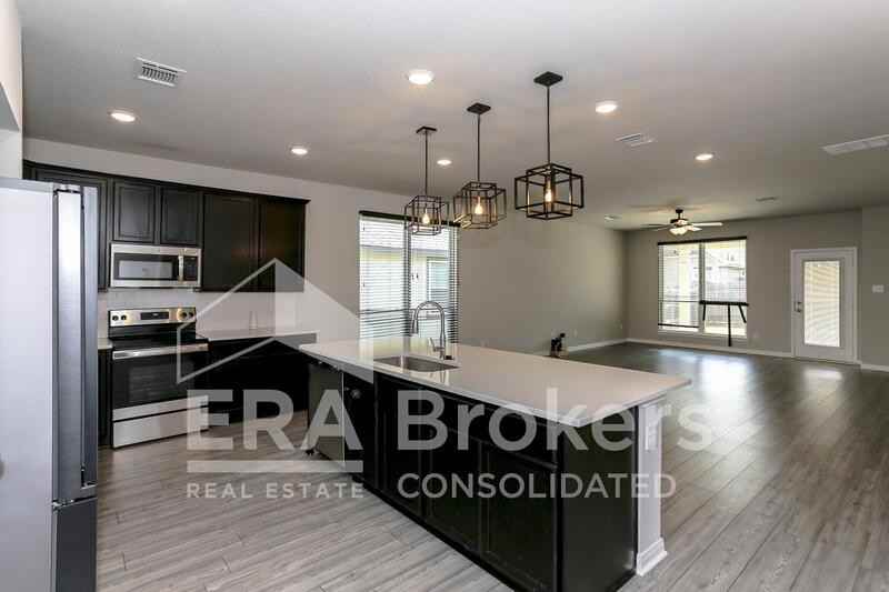 6402 Golden Gate Dr - Photo 5 of 23