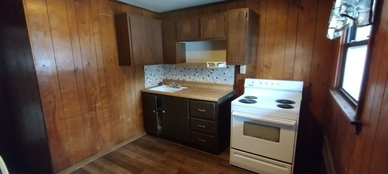 2223 North Water Street Extension - Photo 4 of 5