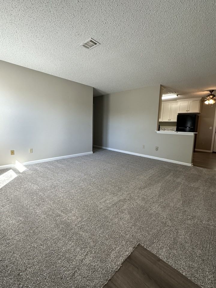 The Home Place Apartments - Photo 3 of 15