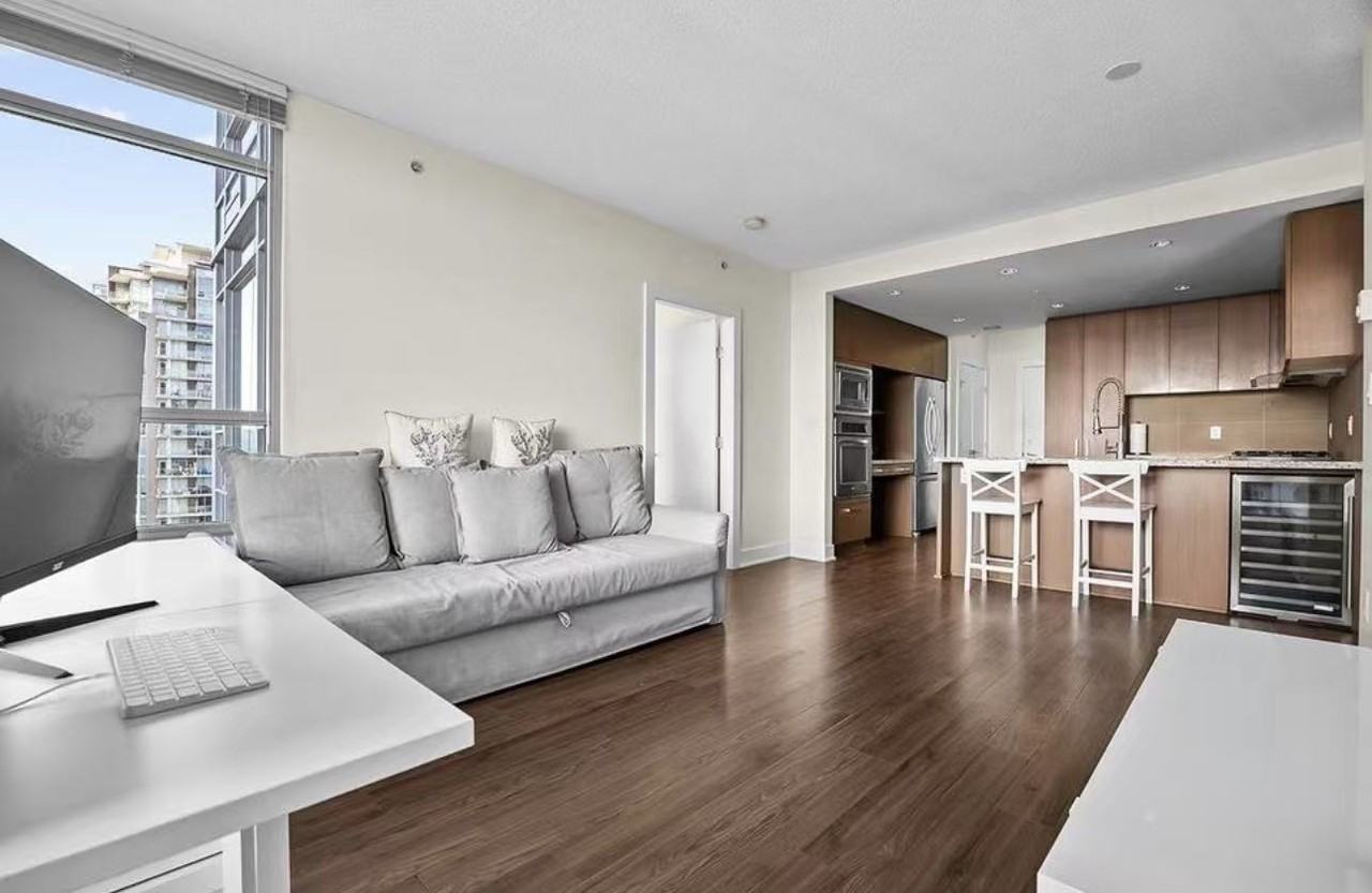 1100 The High Street - Photo 6 of 19