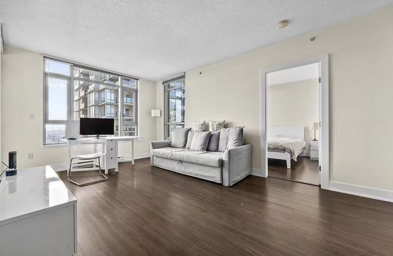 1100 The High Street - Photo 7 of 19