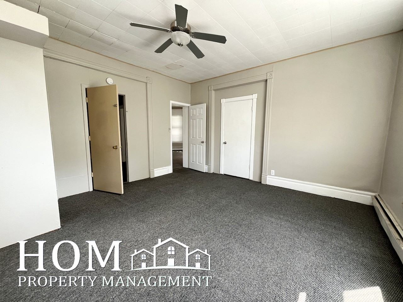 229 Center - Photo 4 of 10