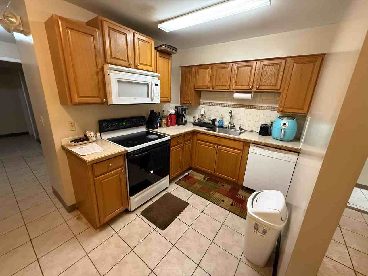 7263 Ohio 43 - Photo 3 of 8