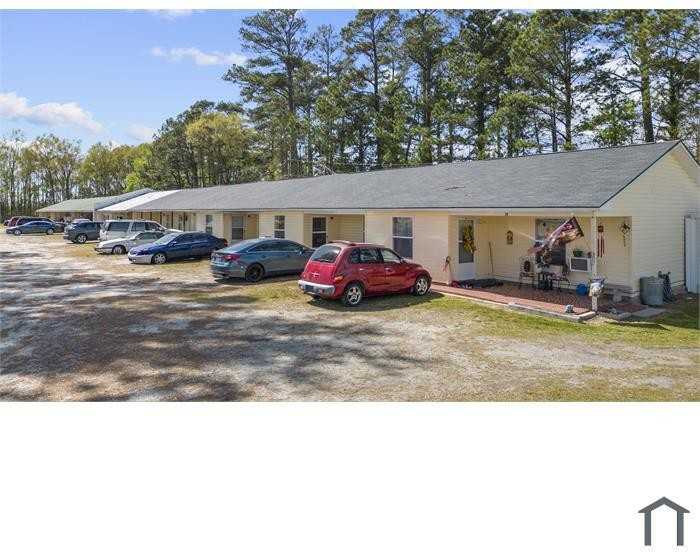 Midway Apartments - Photo 2 of 3