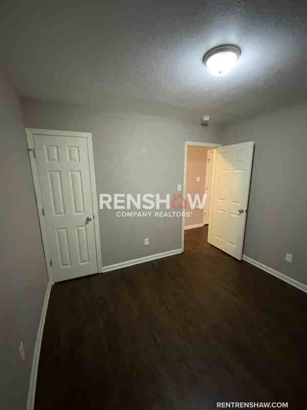 529 N Sampson Ave #B6 - Photo 6 of 14