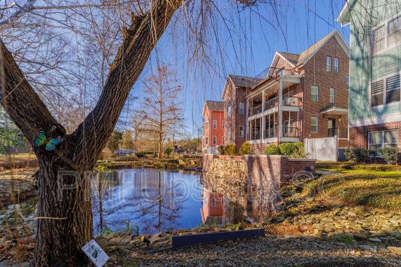 204 E Park Ave #1101 - Photo 3 of 40