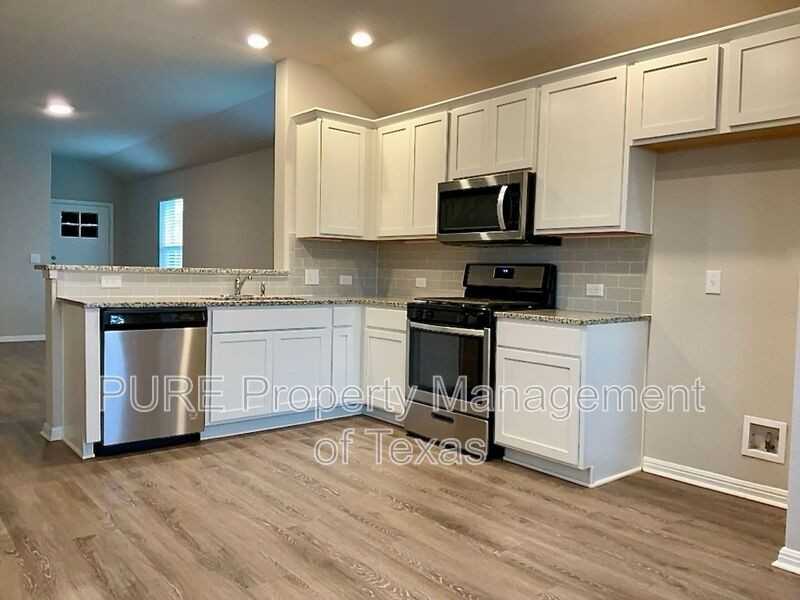 1452 Fairhaven Gtwy - Photo 4 of 17