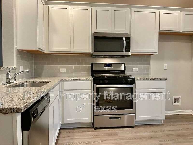 1452 Fairhaven Gtwy - Photo 5 of 17