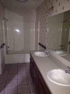 Shadowalk Townhomes - Photo 4 of 16