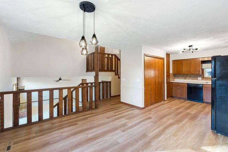 4536 S Crescent Ave - Photo 4 of 28