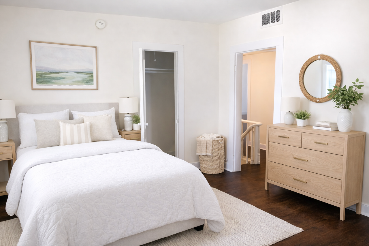 Division Street Holdings LLC - Photo 6 of 11