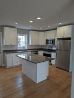 featured image of 207 Winthrop St #1
