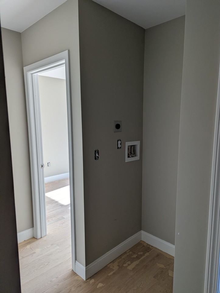 207 Winthrop St #1 - Photo 5 of 31