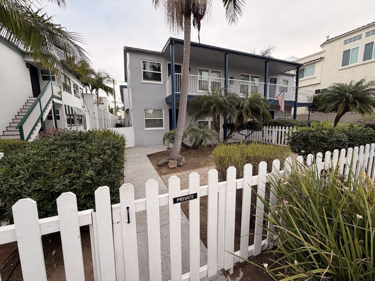 161 D Avenue - Photo 5 of 40